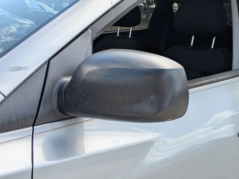 Used 2011 Hyundai Tucson GL image 11