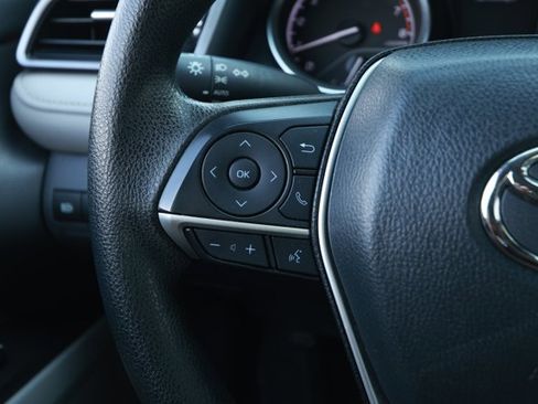 Used 2024 Toyota Camry LE image 13