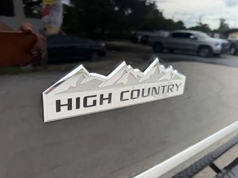 Used 2019 Chevrolet Silverado 2500 High Country w/ Duramax Plus Package AWD/4WD image 28