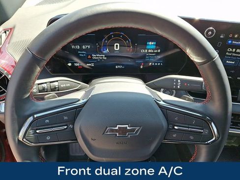 Used 2026 Chevrolet Equinox RS AWD/4WD image 4