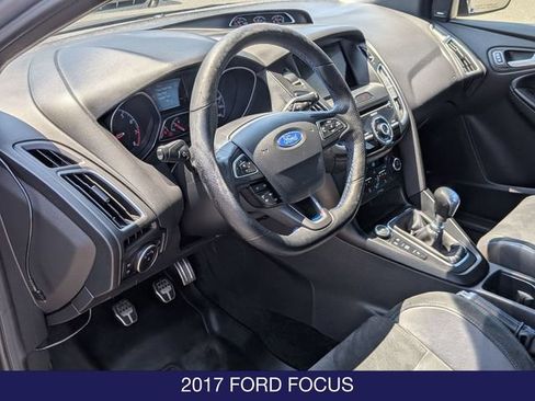 Used 2017 Ford Focus RS AWD/4WD image 11