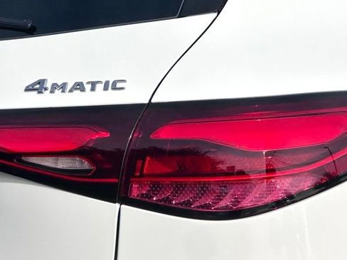 New 2026 Mercedes-Benz GLC 300 4MATIC image 13