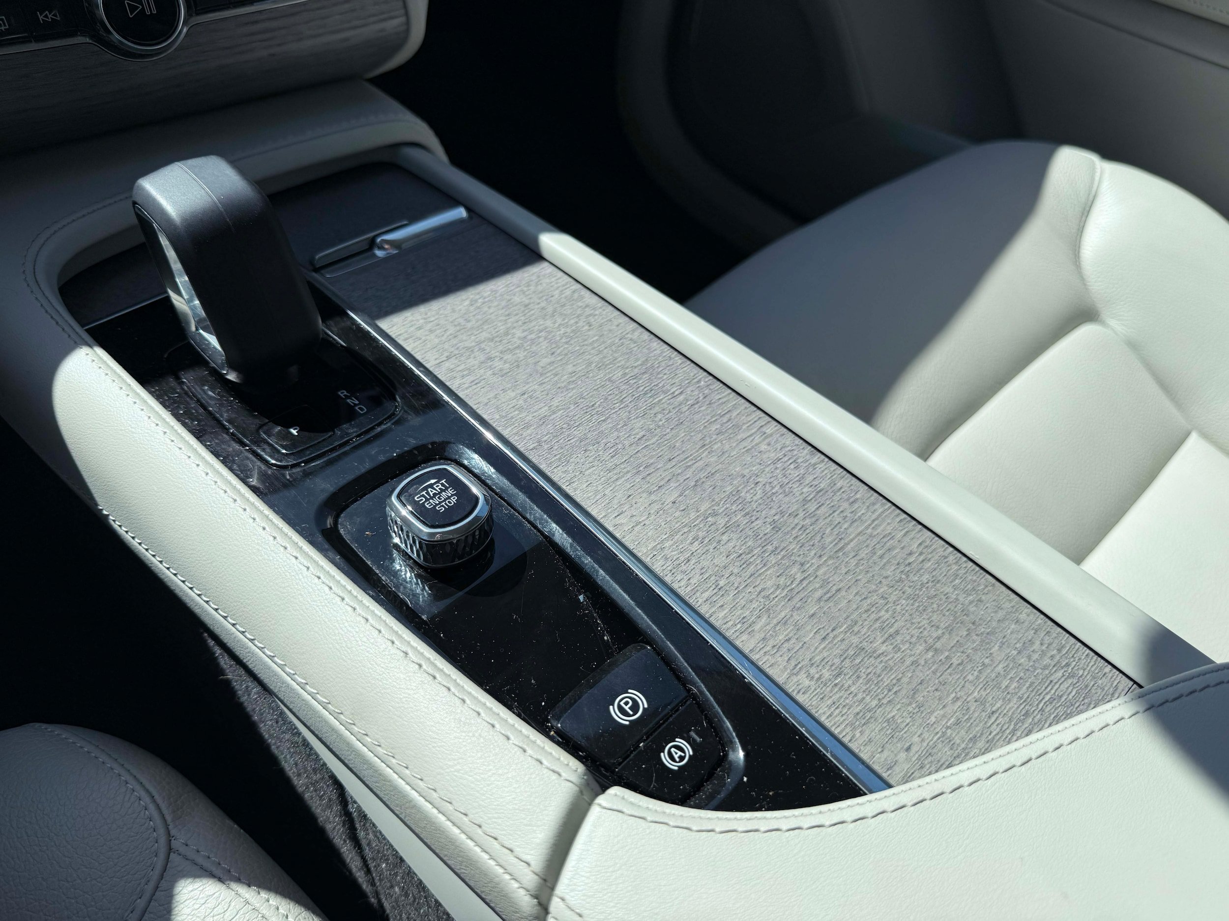 Certified 2023 Volvo XC90 B6 Plus w/ Protection Package Premier AWD/4WD image 20