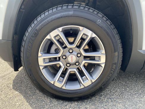 Used 2026 GMC Terrain Elevation AWD/4WD image 12