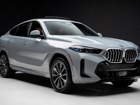 Used 2025 BMW X6 xDrive40i AWD/4WD image 90