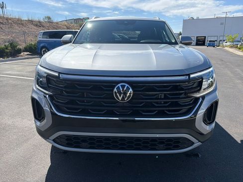 Certified 2026 Volkswagen Atlas Cross Sport SE AWD/4WD image 10