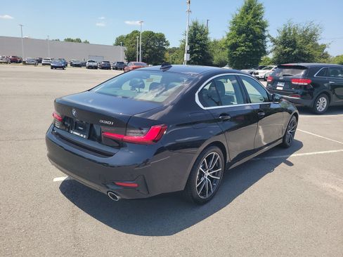 Used 2022 BMW 330i Sedan w/ Driving Assistance Package RWD image 3