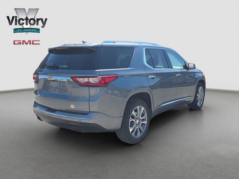 Used 2020 Chevrolet Traverse Premier w/ LPO, Floor Liner Package FWD image 18