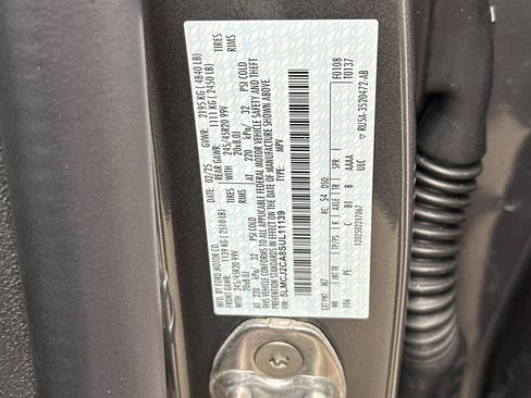 New 2025 Lincoln Corsair Reserve w/ Equipment Group 202A image 26