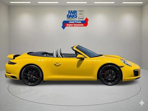 Used 2019 Porsche 911 Carrera image 6