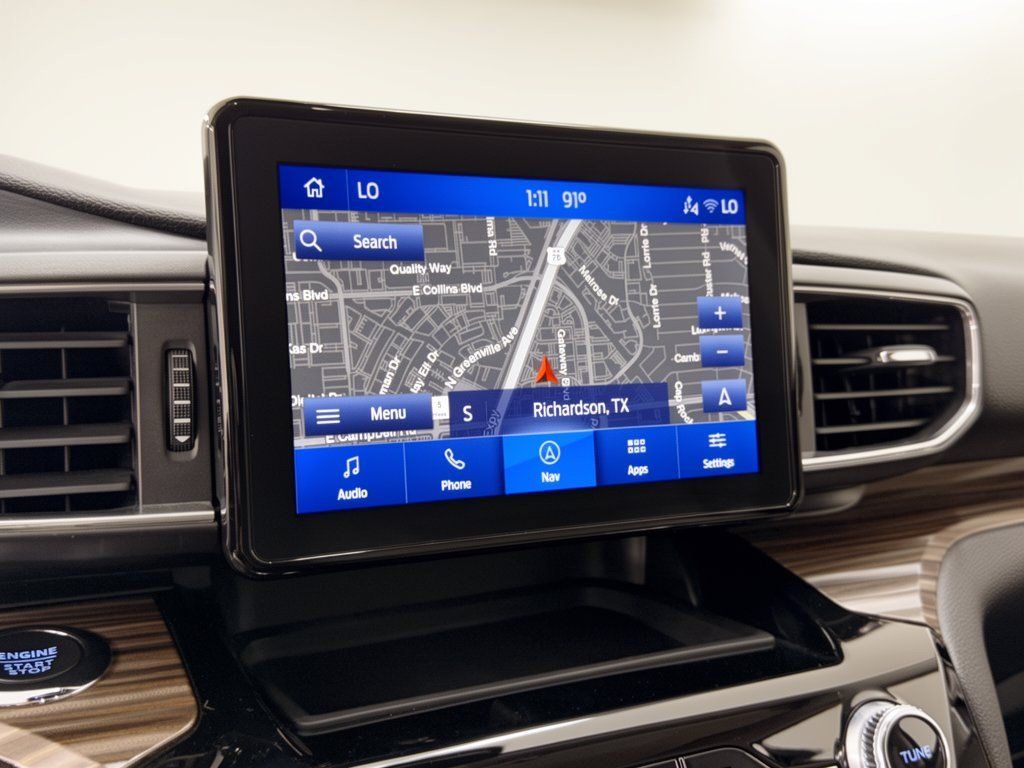 Used 2022 Ford Explorer Limited w/ Equipment Group 301A RWD image 23