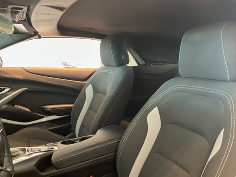 Used 2024 Chevrolet Camaro LT w/ RS Package image 10