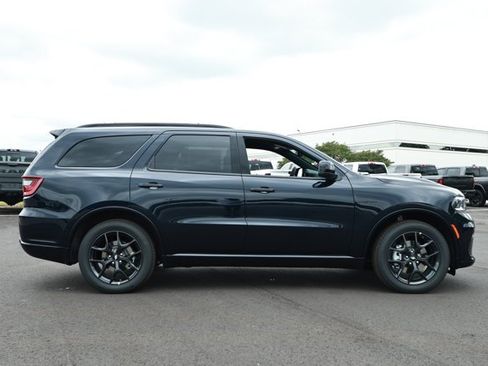 New 2026 Dodge Durango GT w/ Blacktop Package AWD/4WD image 4
