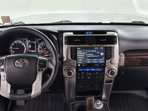 Used 2022 Toyota 4Runner Limited image 9