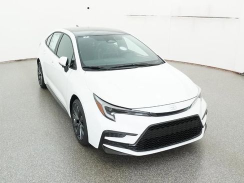 New 2026 Toyota Corolla SE image 14