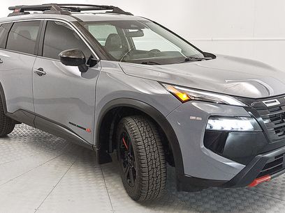 Used 2025 Nissan Rogue SV