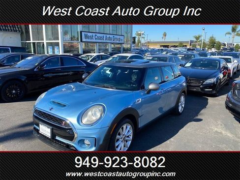 Used 2017 MINI Cooper Clubman S image 1