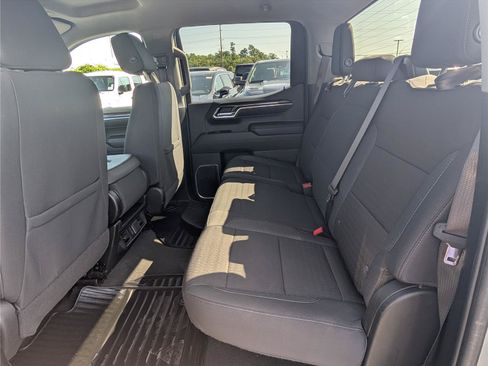 Used 2024 GMC Sierra 1500 SLE RWD image 14