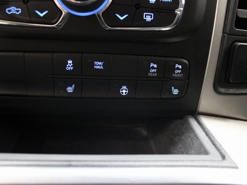 Used 2017 RAM 1500 Big Horn image 40