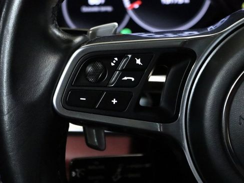 Used 2018 Porsche Panamera 4S image 4