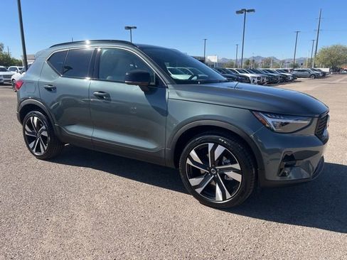 New 2026 Volvo XC40 B5 Ultra w/ Climate Package image 1