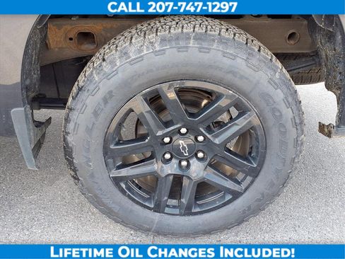 Used 2023 Chevrolet Silverado 1500 Custom image 10