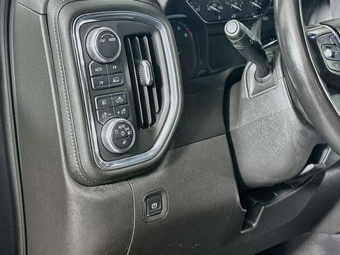Used 2021 GMC Sierra 1500 SLT w/ SLT Premium Plus Package AWD/4WD image 17