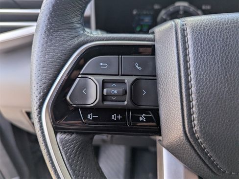 Used 2023 Toyota Tundra Platinum image 29