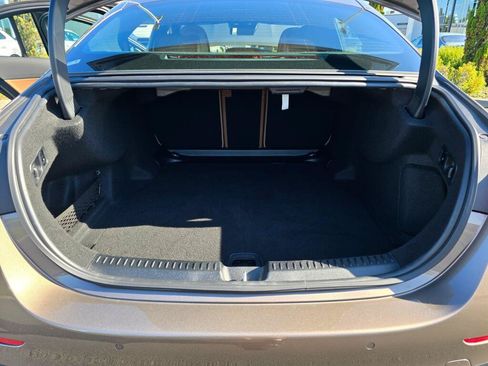 Used 2026 Mercedes-Benz E 350 4MATIC Sedan image 11