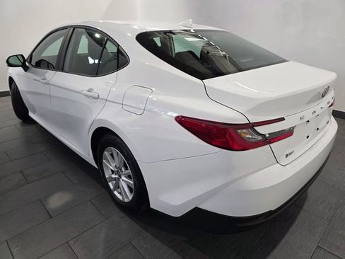 Used 2026 Toyota Camry LE FWD image 3