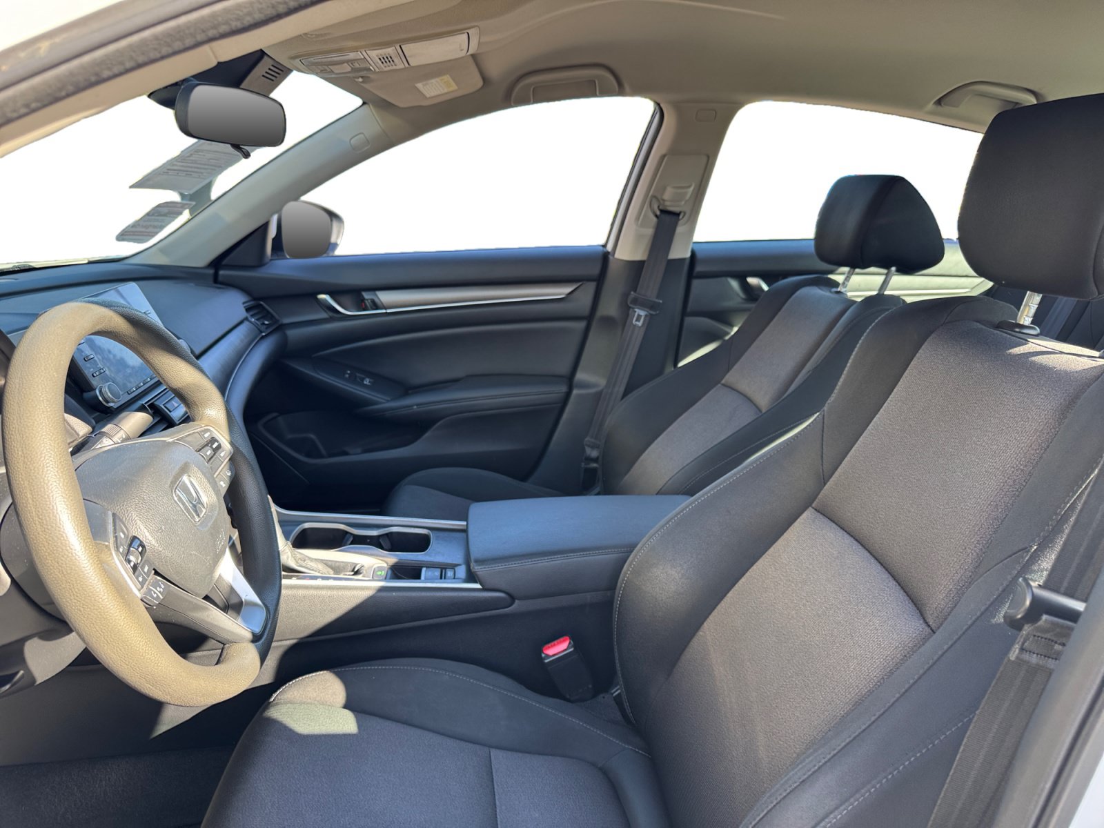 Used 2019 Honda Accord LX image 9
