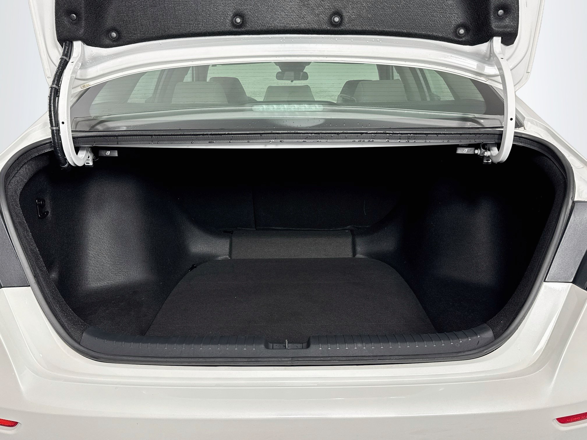 Certified 2025 Honda Accord SE image 25