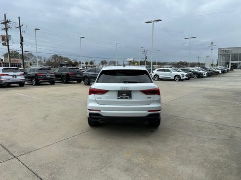 Used 2024 Audi Q3 2.0T Premium image 8