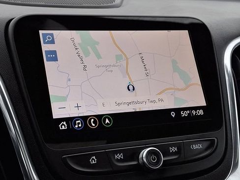 Used 2020 Chevrolet Equinox Premier image 3