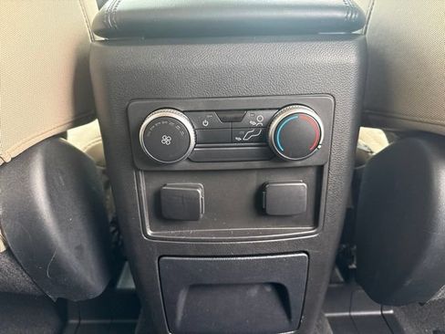 Used 2021 Ford Explorer 2WD image 36