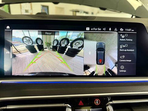 Used 2019 BMW X7 xDrive40i w/ Premium Package image 11