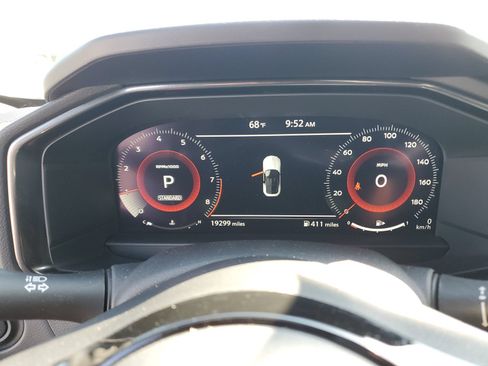 Used 2025 Nissan Z Performance w/ Floor Mat Package RWD image 16