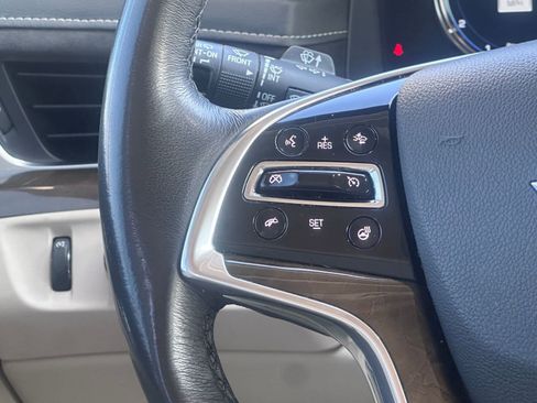 Used 2020 Cadillac Escalade ESV Luxury image 15