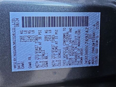 Certified 2025 Nissan Rogue S image 29