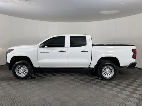 Used 2023 Chevrolet Colorado W/T w/ WT Convenience Package II image 3