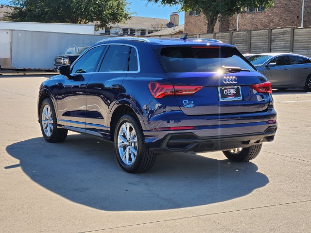 Used 2025 Audi Q3 2.0T Premium Plus w/ Premium Plus Package AWD/4WD image 3