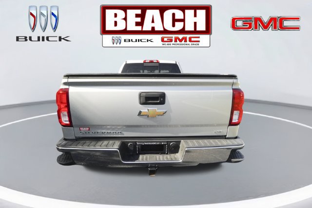 Used 2018 Chevrolet Silverado 1500 LTZ AWD/4WD image 4
