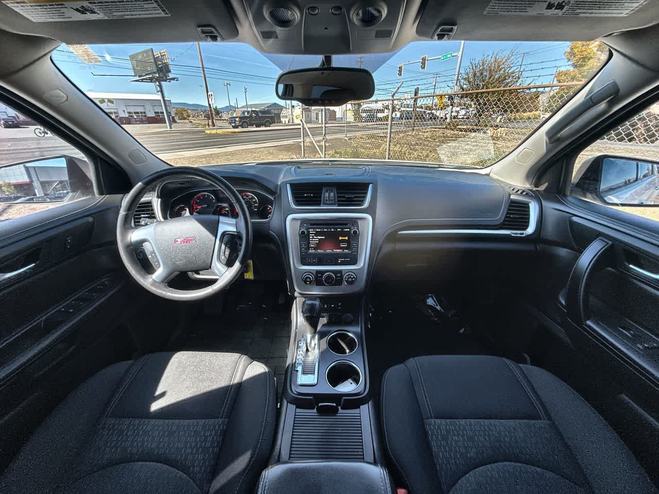 Used 2015 GMC Acadia SLE AWD/4WD image 16