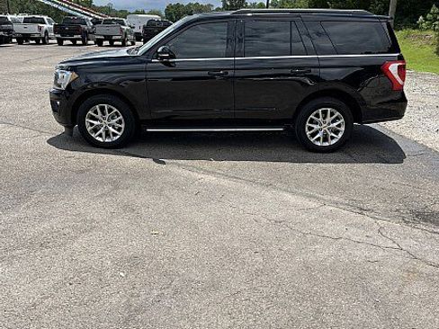 Used 2020 Ford Expedition XLT w/ Equipment Group 202A RWD image 4