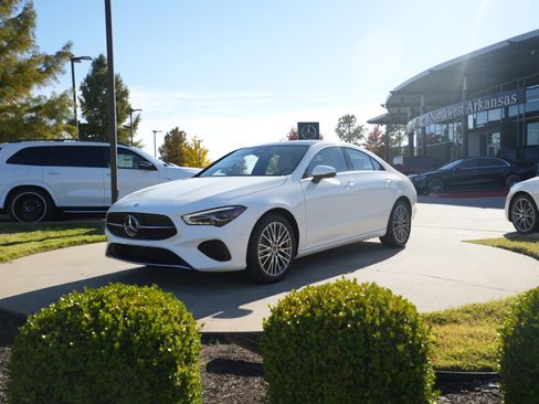 New 2026 Mercedes-Benz CLA 250 4MATIC image 3
