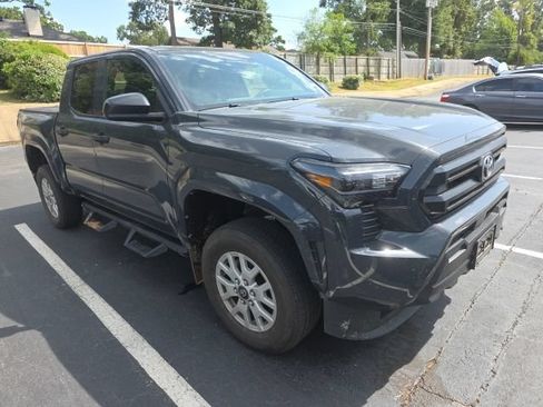Used 2024 Toyota Tacoma SR RWD image 3