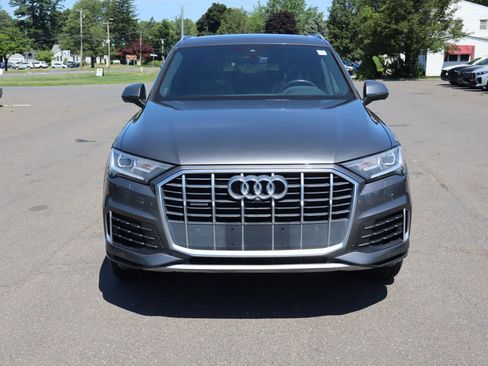 Used 2020 Audi Q7 3.0T Premium Plus w/ Premium Plus Package AWD/4WD image 2