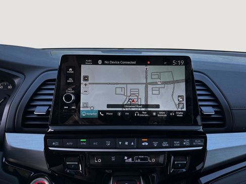 Certified 2026 Honda Odyssey Touring image 16