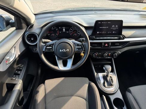 Certified 2024 Kia Forte LXS w/ LXS Technology Package FWD image 23