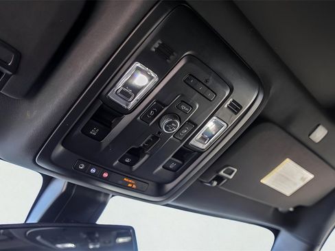 Used 2021 GMC Yukon XL AT4 w/ AT4 Premium Plus Package image 31